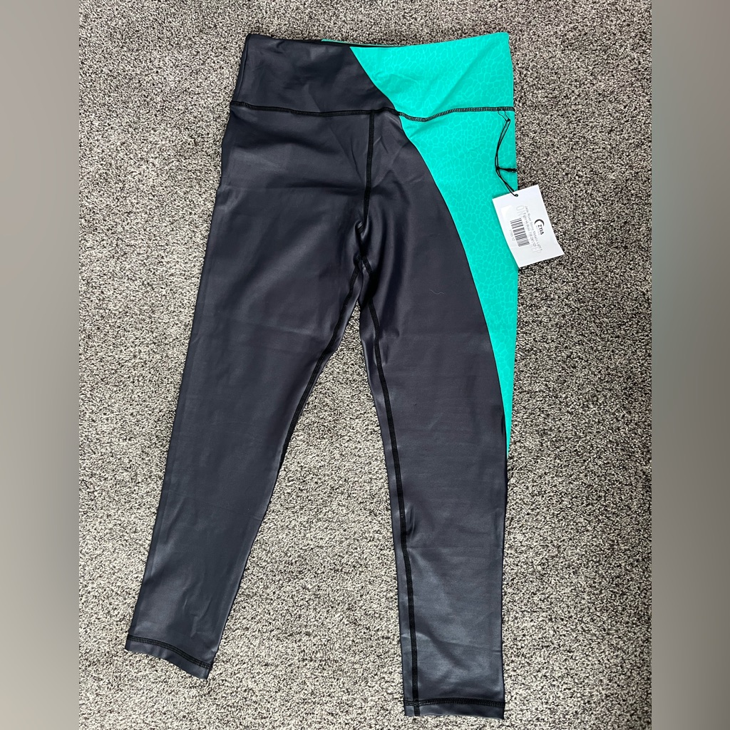 Size 12 Brand New Zyia